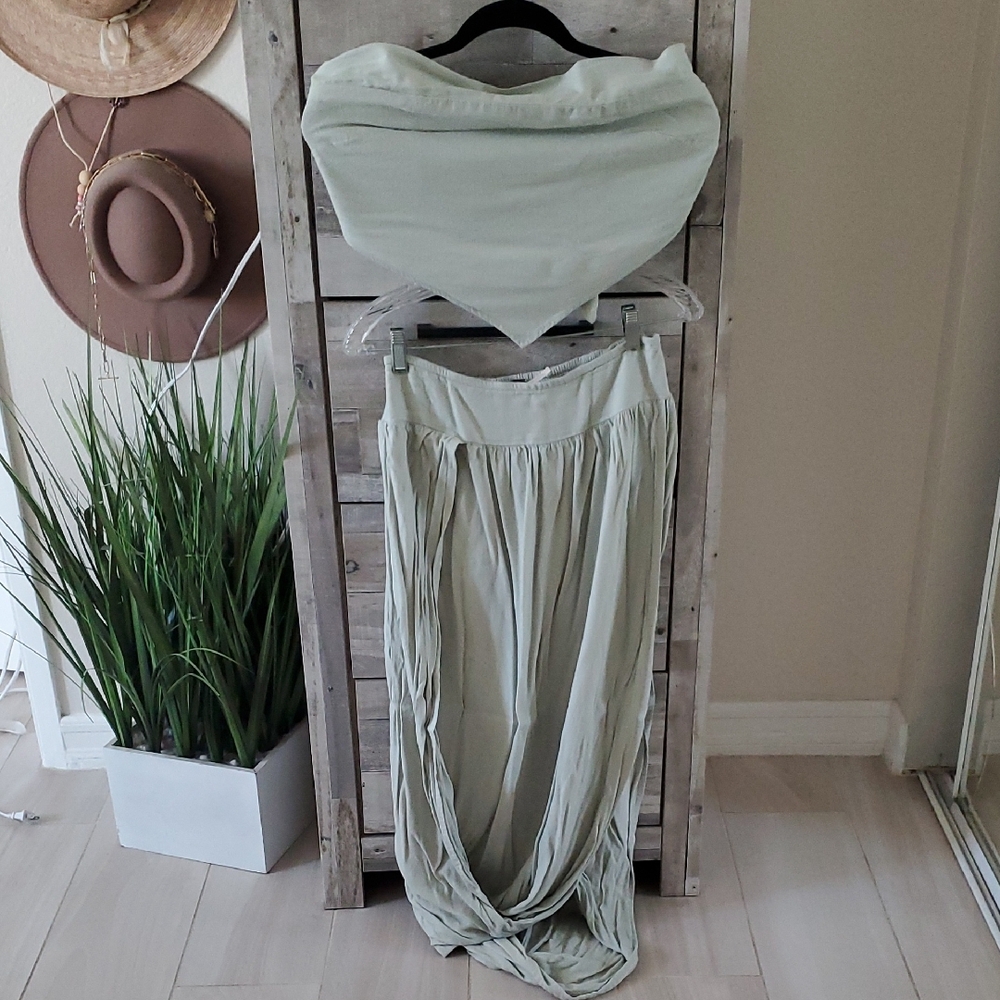 Free People Women's Skirt And Matching Tie Back Strapless Top